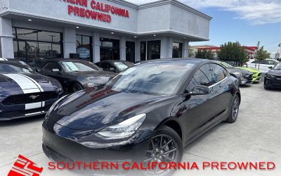 Photo of a 2019 Tesla Model 3 Standard Range Sedan for sale
