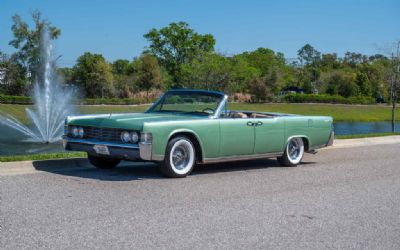 Photo of a 1965 Lincoln Continental Convertible for sale