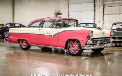 1955 Ford Fairlane 