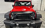 2016 Wrangler Thumbnail 4