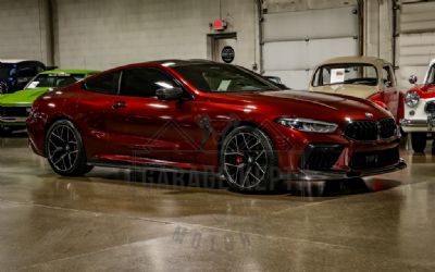 2022 BMW M8 