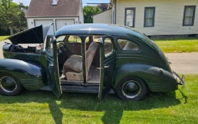 Photo of a 1939 Dodge D11 Deluxe Luxury Liner Sedan for sale