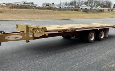 Photo of a 2014 Econoline 30FT Tilt Trailer for sale