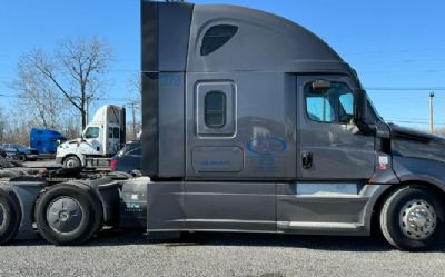 Photo of a 2020 Freightliner Cascadia 126 Sleeper Trucks for sale