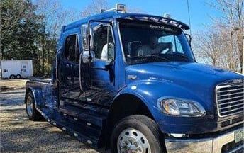 Photo of a 2015 Freightliner Business Class M2 106 for sale