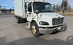 2019 Box Truck Thumbnail 2