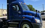 2014 CASCADIA 113 Thumbnail 6