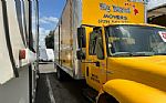 2008 BobTail Box Truck Thumbnail 4