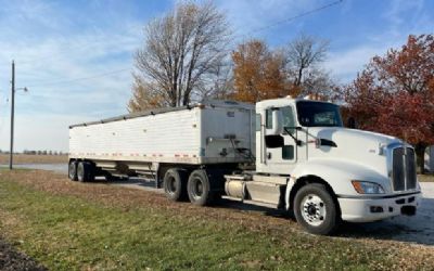Photo of a 2012 Kenworth T660 And Tiempte 40' Trailer for sale