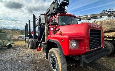 Photo of a Mack DM Used for sale