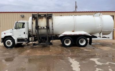 Photo of a 2003 Mack FL80 for sale