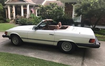 Photo of a 1983 Mercedes-Benz 380 SL Classic Collector Car for sale