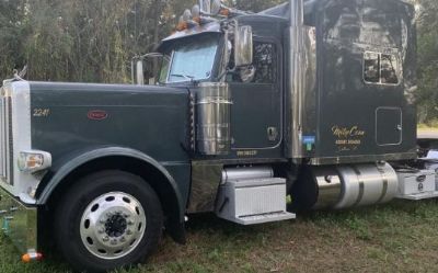Photo of a 2017 Peterbilt 389 Commercial Trucks for sale