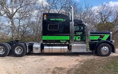 Photo of a 2020 Peterbilt 389 for sale