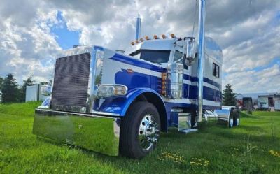 Photo of a 2019 Peterbilt 389 Sleeper Trucks for sale