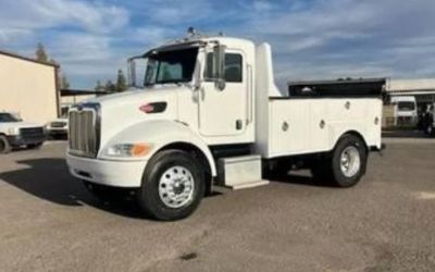 Photo of a 2009 Peterbilt 335 Service Truck for sale