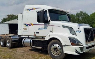 Photo of a 2013 Volvo VNL for sale