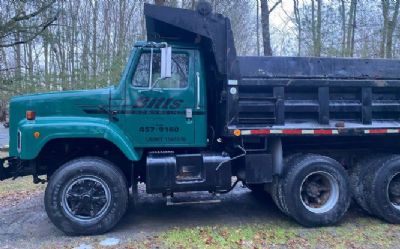 Photo of a 1985 International S2600 Dump Truck for sale