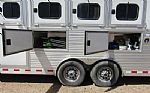 2014 4 Horse Trailer with Living Quarters Thumbnail 9