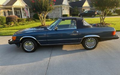 Photo of a 1986 Mercedes-Benz 560SL Convertible for sale