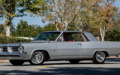 Photo of a 1963 Pontiac Grand Prix for sale