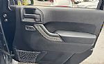 2015 Wrangler Unlimited Thumbnail 25