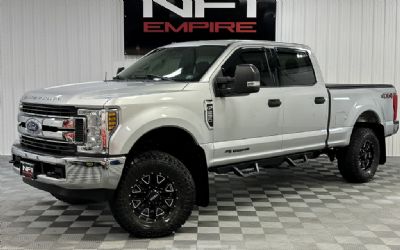 2018 Ford F250 Super Duty Crew Cab 