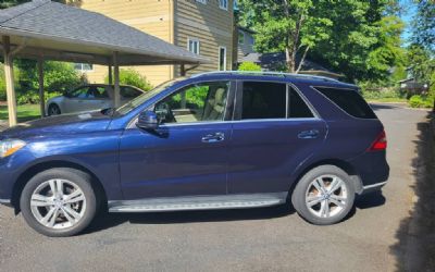 Photo of a 2013 Mercedes-Benz M-Class ML350 4WD for sale