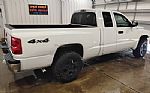 2006 DAKOTA Thumbnail 2
