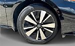2022 Altima Thumbnail 9