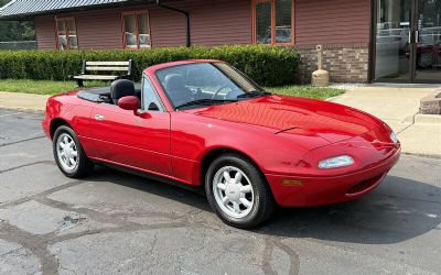 Photo of a 1990 Mazda MX-5 Miata Convertible Convertible for sale