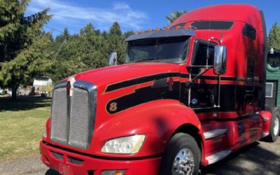 Photo of a 2014 Kenworth T660 Conventional Sleepe Semi for sale