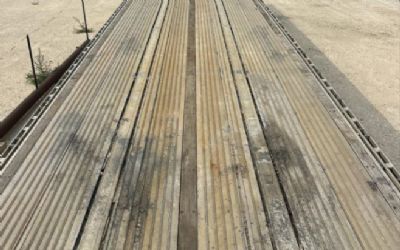 Photo of a 2014 Reitnouer 53X102 Flatbed Trailer 53 FT X 102 In for sale