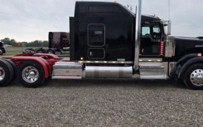 Photo of a 2021 Kenworth W900 for sale