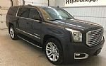 2016 Yukon XL Thumbnail 2
