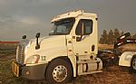 2012 Cascadia 125 Thumbnail 2