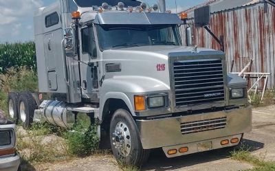 2016 Mack Pinnacle CHU613 Rawhide 