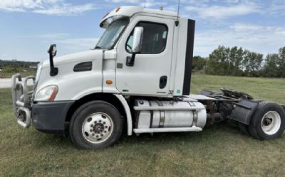 Photo of a 2012 Freightliner Cascadia 113 Day Cab Semi Truck for sale