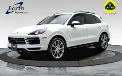 Photo of a 2023 Porsche Cayenne E-Hybrid Assistance Package Premium Package 21 Wheels for sale