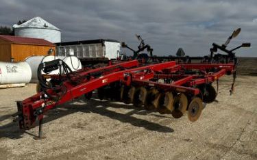 Photo of a 2001 Case IH 730B Disc Harrow for sale