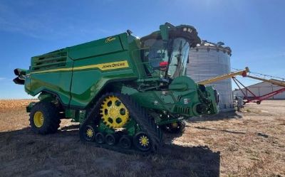 Photo of a 2024 John Deere X9 1100 Combine for sale