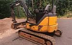 2007 Excavator Thumbnail 1