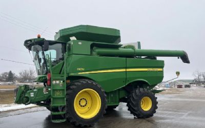 Photo of a 2016 John Deere S670 Combine for sale