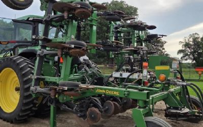 Photo of a 2009 John Deere 2510H for sale