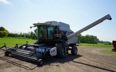 Photo of a 2005 Gleaner R65 Combine for sale