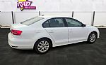 2015 Jetta Thumbnail 4