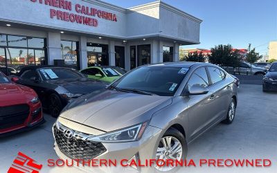 Photo of a 2020 Hyundai Elantra SEL Sedan for sale