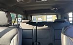 2023 Suburban Thumbnail 40
