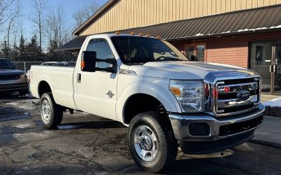 2015 Ford F-350 Super Duty XLT Truck