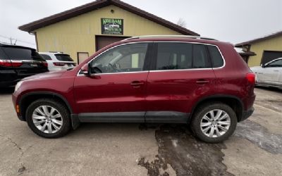 2010 Volkswagen Tiguan SEL